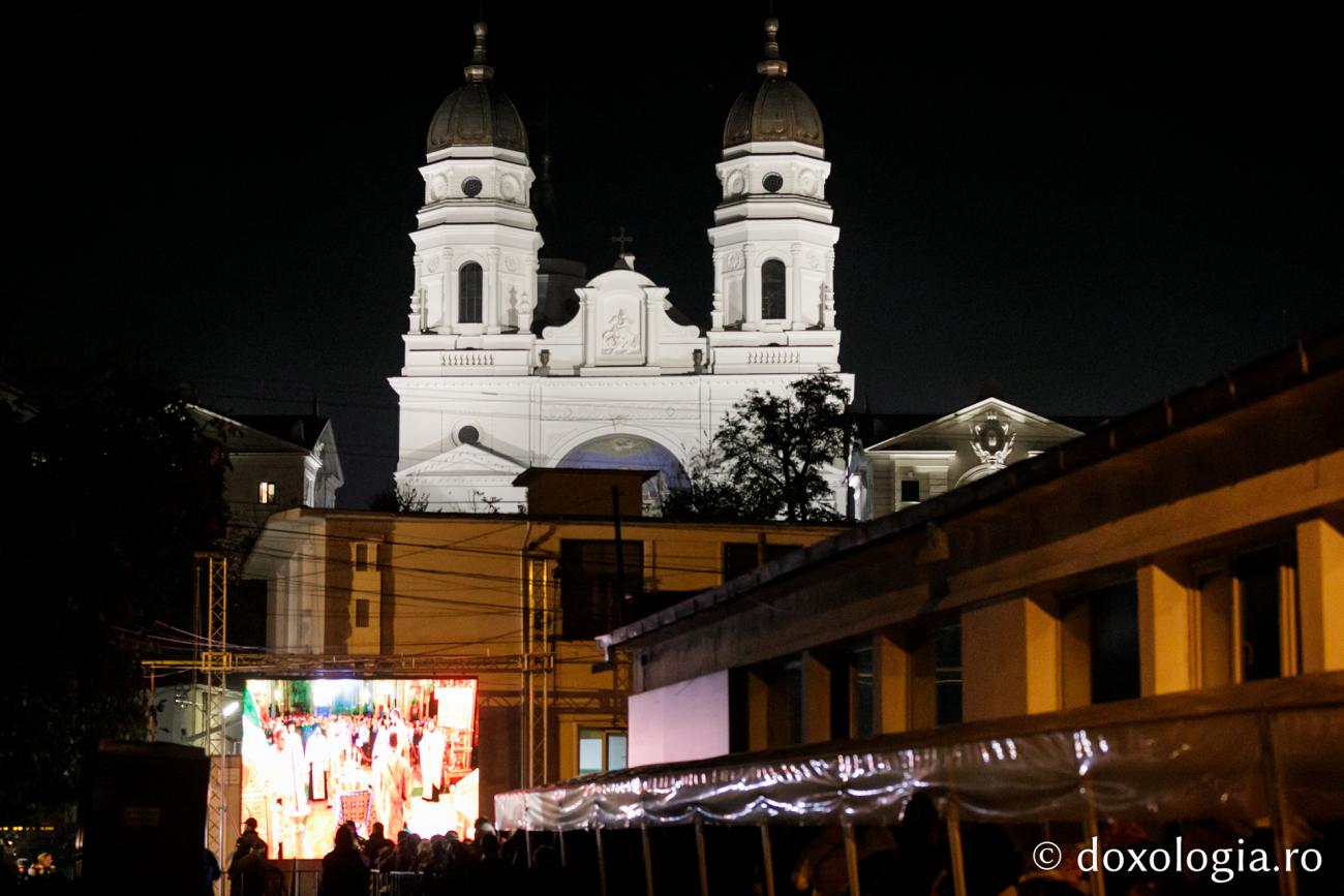 (Foto) Pelerinii – cei mai frumoși rugători către Dumnezeu și Sfinții Săi, 2019